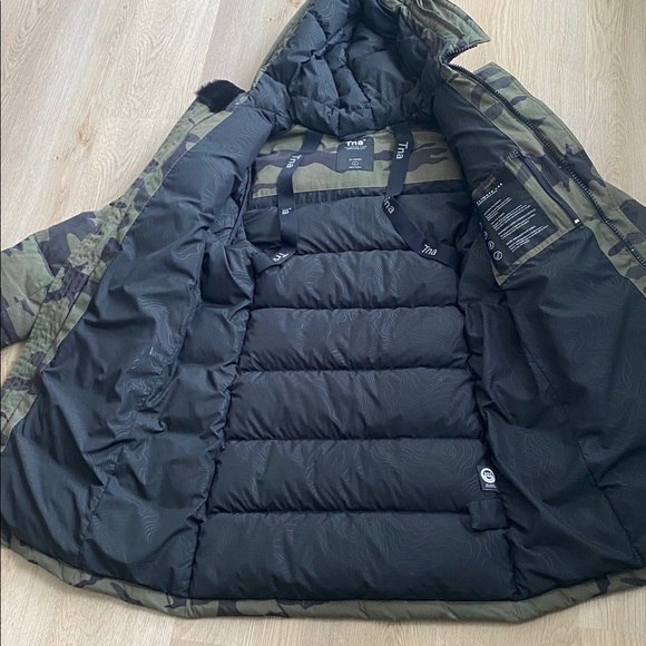 TNA St Anton Down Filled Camo Parka - Picture 10 of 14